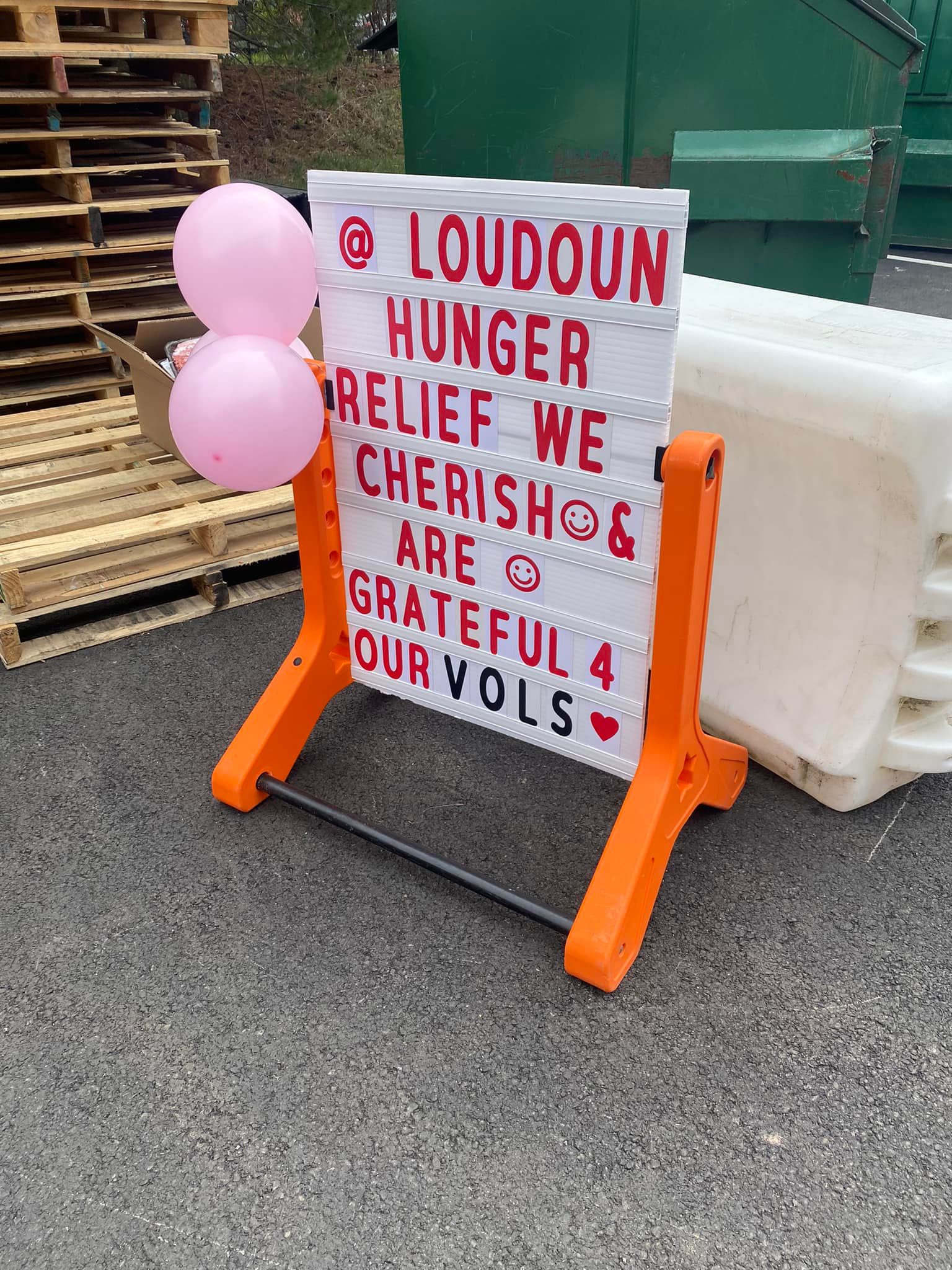 Loudon Hunger Relief Sign