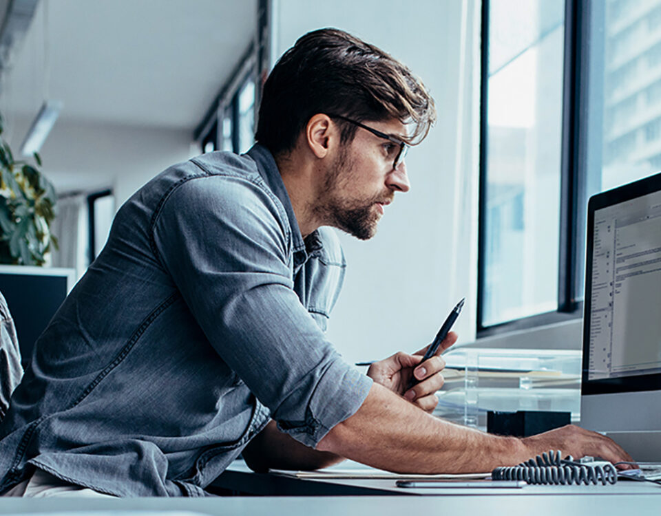 Workplace Ergonomics 101: Importance of Ergonomics In The Office